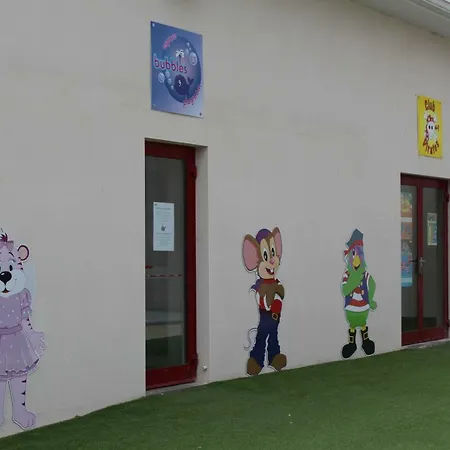 Les Mobiles Homes De La Palmyre Campeggio