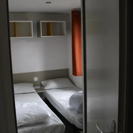 Les Mobiles Homes De La Palmyre Campsite