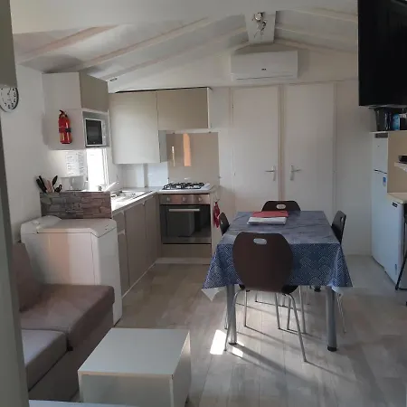 Les Mobiles Homes De La Palmyre Campsite Les Mathes